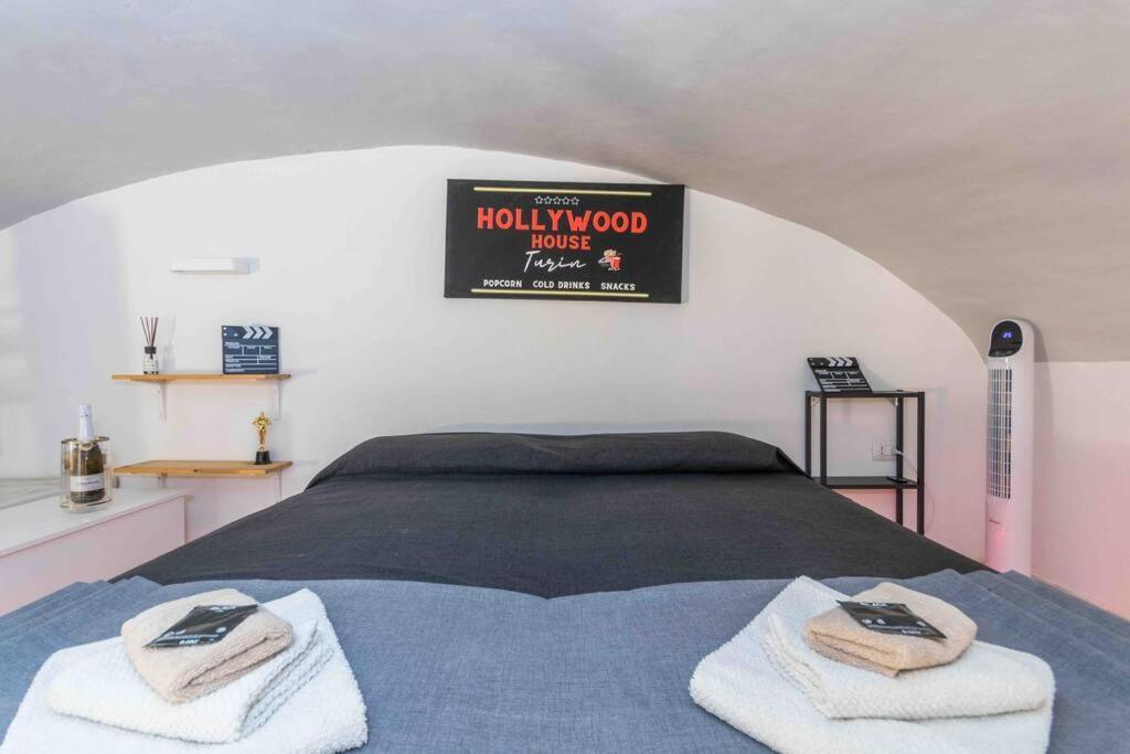 Apartament Hollywood Housein The Heart Of Turyn Zewnętrze zdjęcie