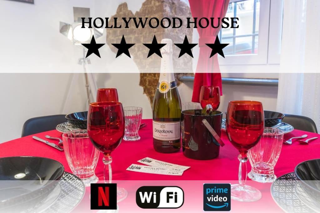 Apartament Hollywood Housein The Heart Of Turyn Zewnętrze zdjęcie